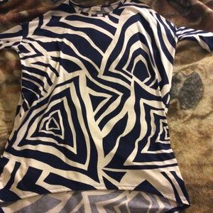 Lularoe Irma top
